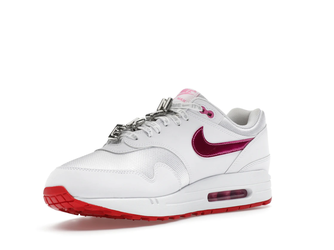 Vue 15 de Nike Air Max 1 PRM Valentine’s Day White