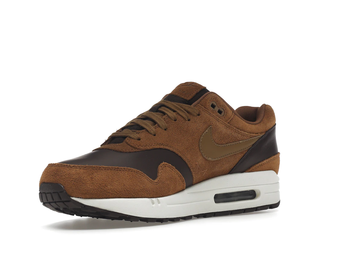 Vue 15 de Nike Air Max 1 Premium Leather Ale Brown