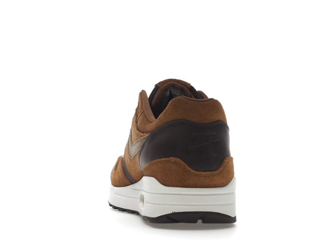 Vue 27 de Nike Air Max 1 Premium Leather Ale Brown