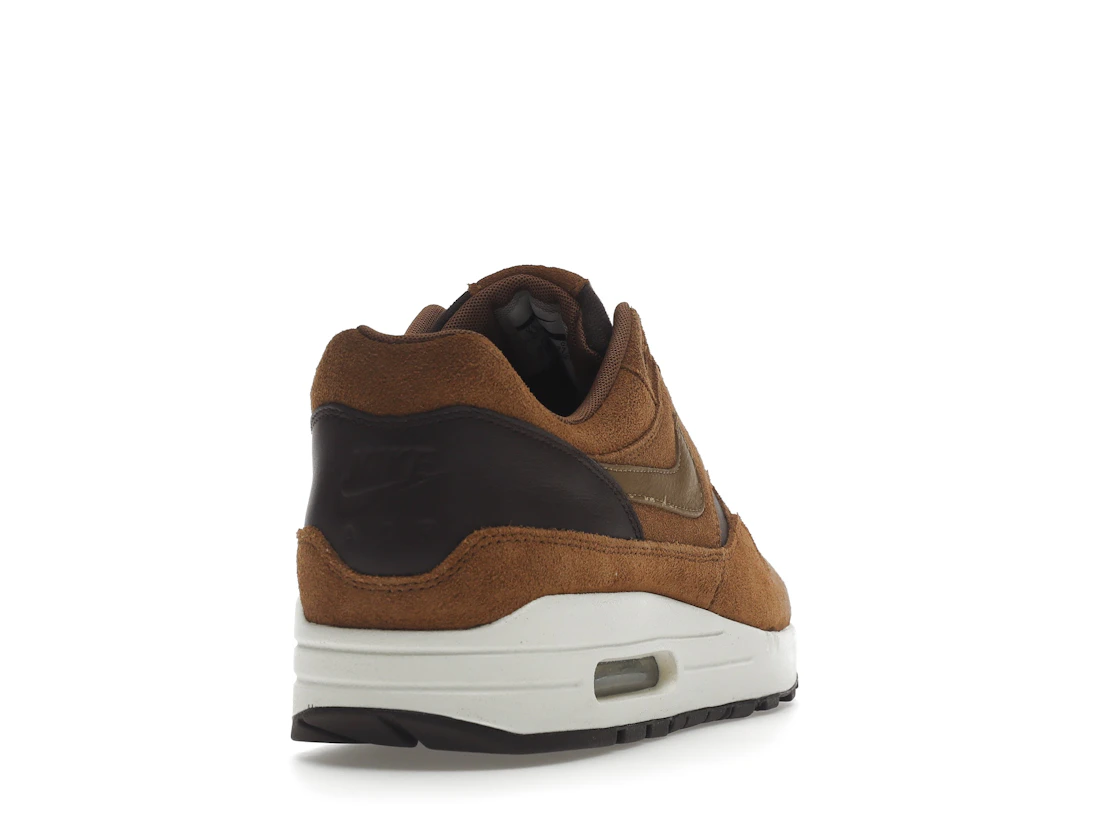 Vue 30 de Nike Air Max 1 Premium Leather Ale Brown