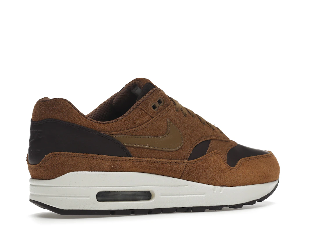 Vue 34 de Nike Air Max 1 Premium Leather Ale Brown