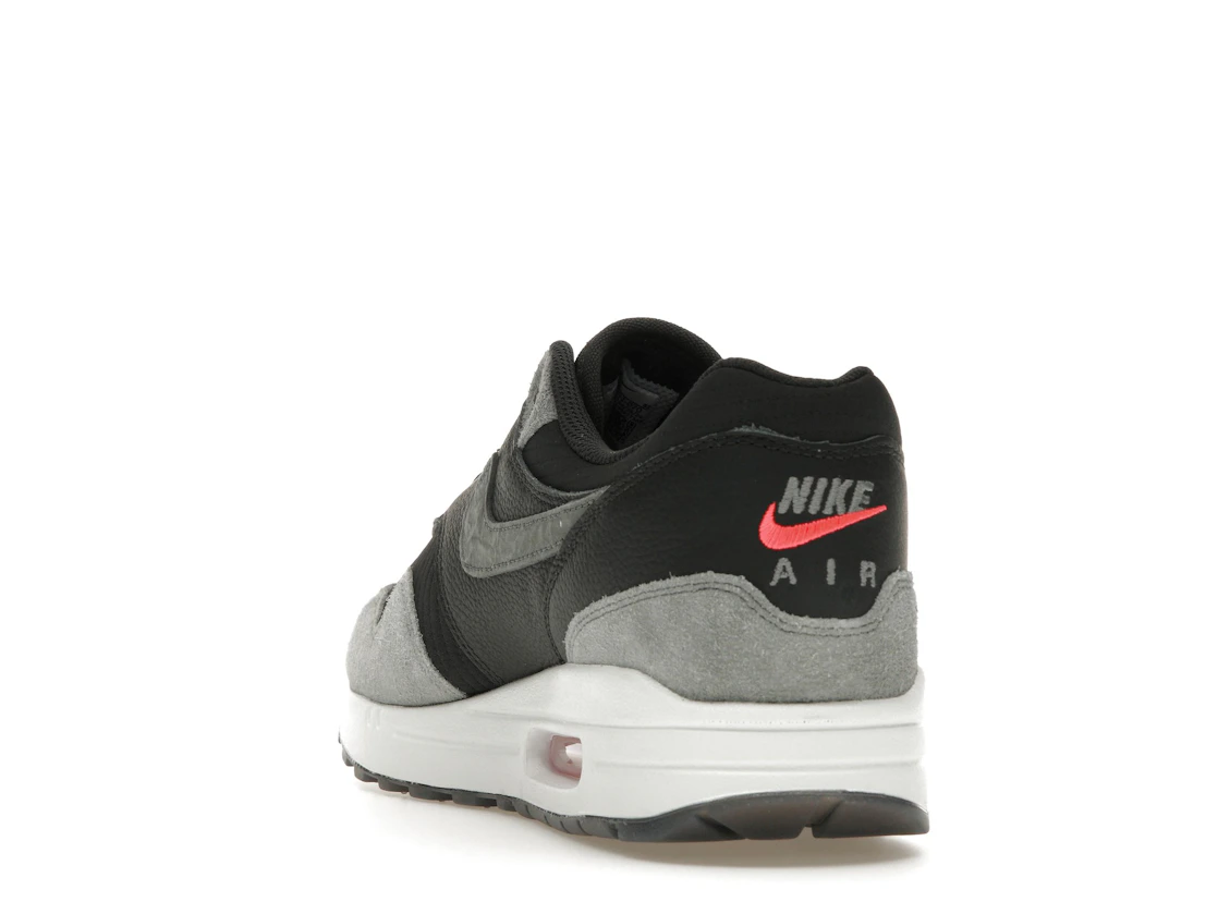 Vue 26 de Nike Air Max 1 Premium Dark Smoke Grey