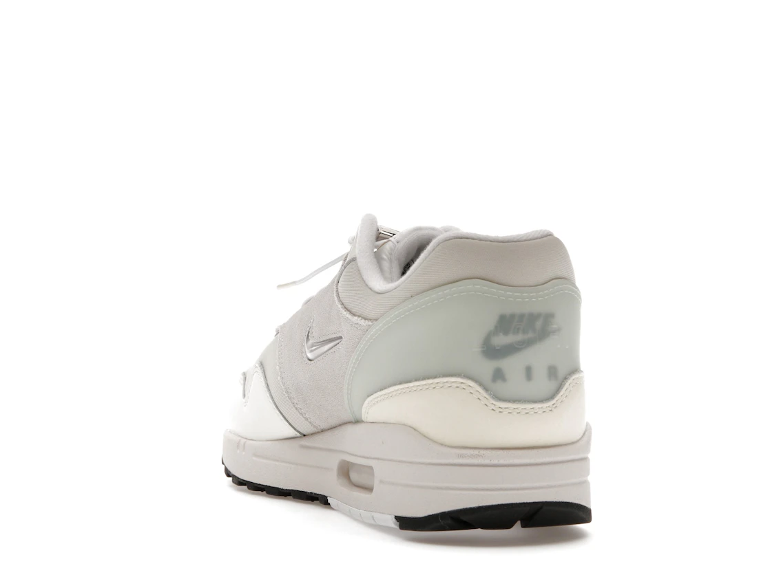 Vue 26 de Nike Air Max 1 Premium Hangul Day