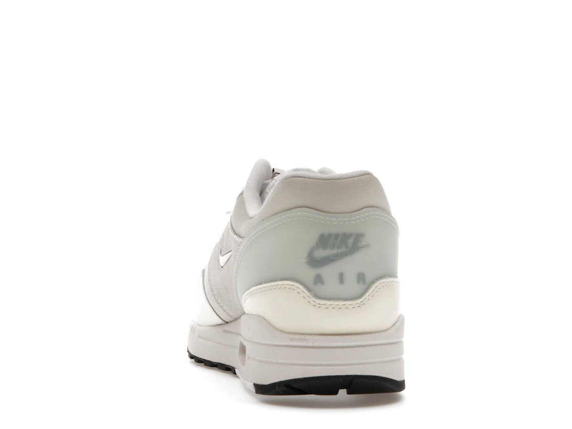 Vue 27 de Nike Air Max 1 Premium Hangul Day