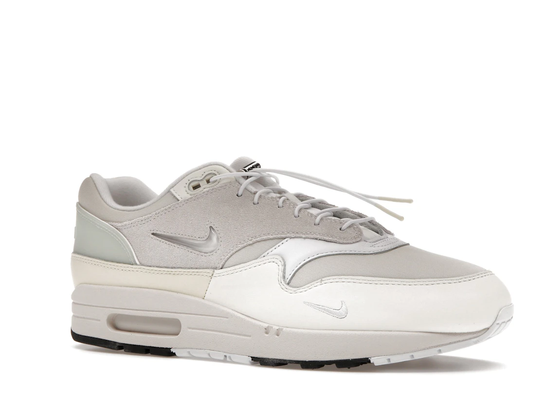 Vue 4 de Nike Air Max 1 Premium Hangul Day