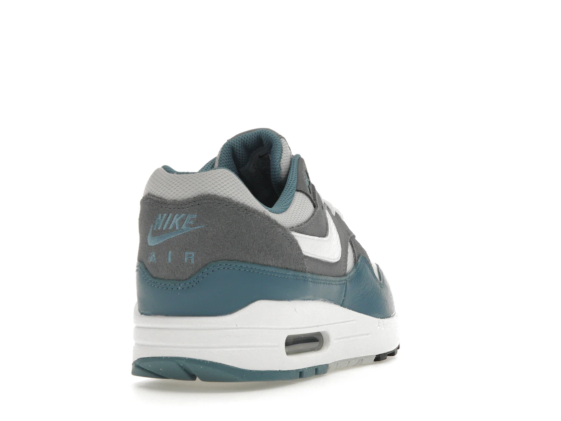 Vue 30 de Nike Air Max 1 SC Noise Aqua