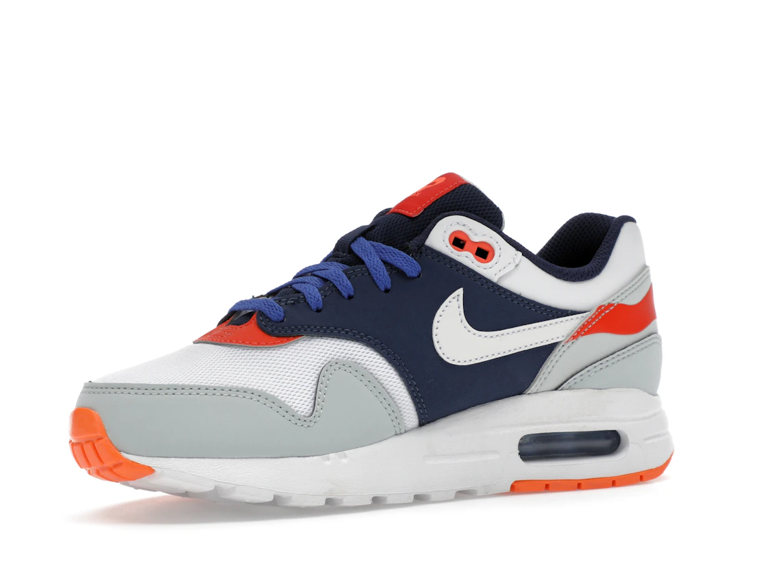Vue 16 de Nike Air Max 1 SE Upside Down (GS)