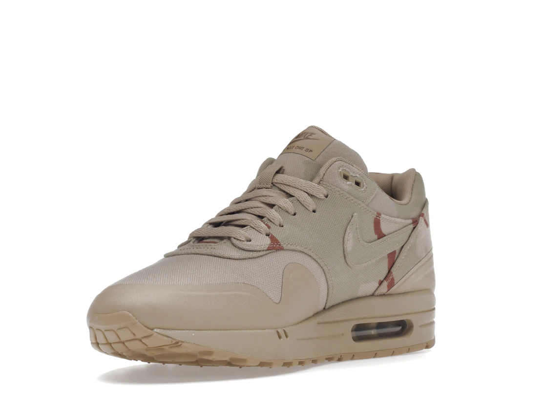 Vue 14 de Nike Air Max 1 SP Desert Camo