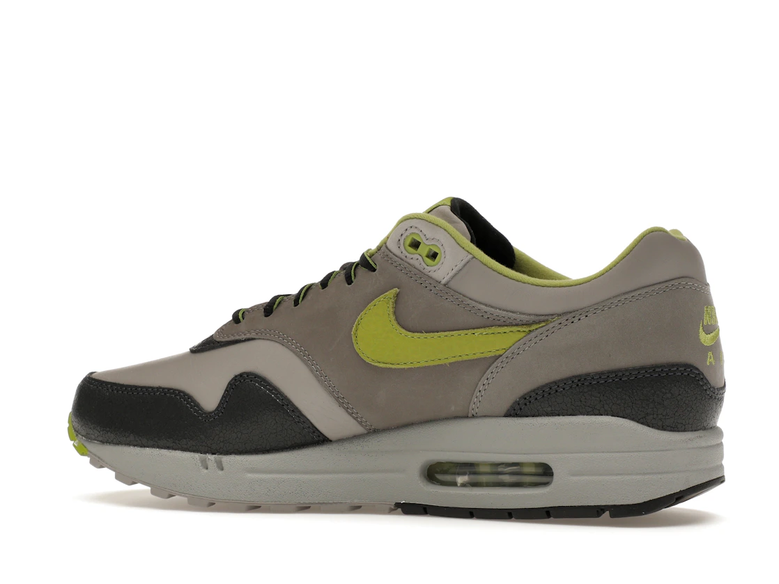 Vue 21 de Nike Air Max 1 SP HUF Pear Green (2024)