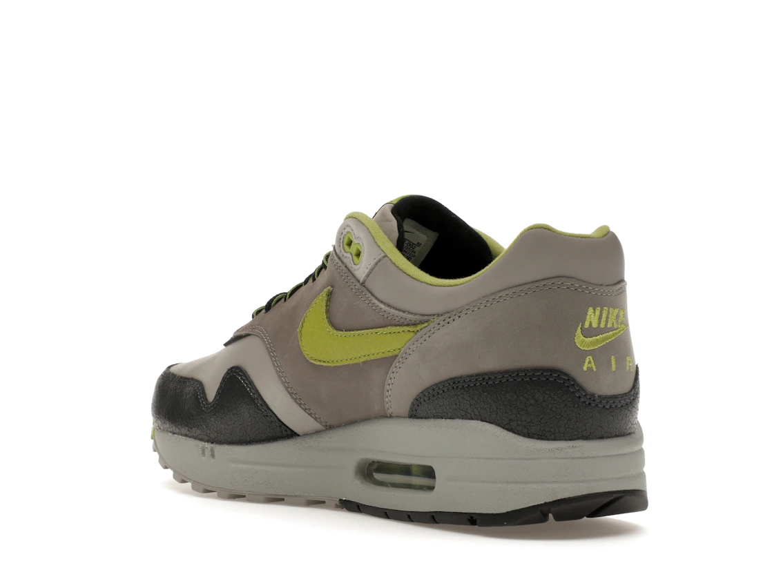 Vue 24 de Nike Air Max 1 SP HUF Pear Green (2024)