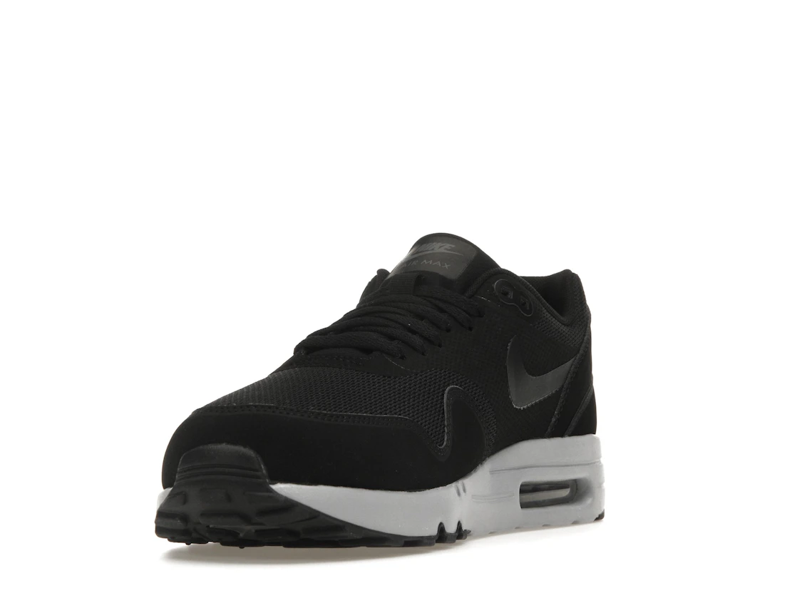Vue 13 de Nike Air Max 1 Ultra 2.0 Essential Black/Black/Wolf Grey