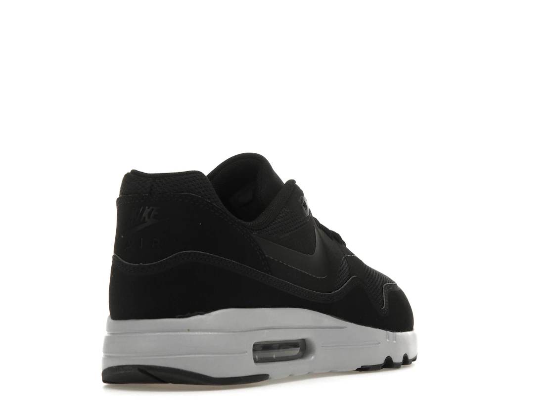 Vue 31 de Nike Air Max 1 Ultra 2.0 Essential Black/Black/Wolf Grey