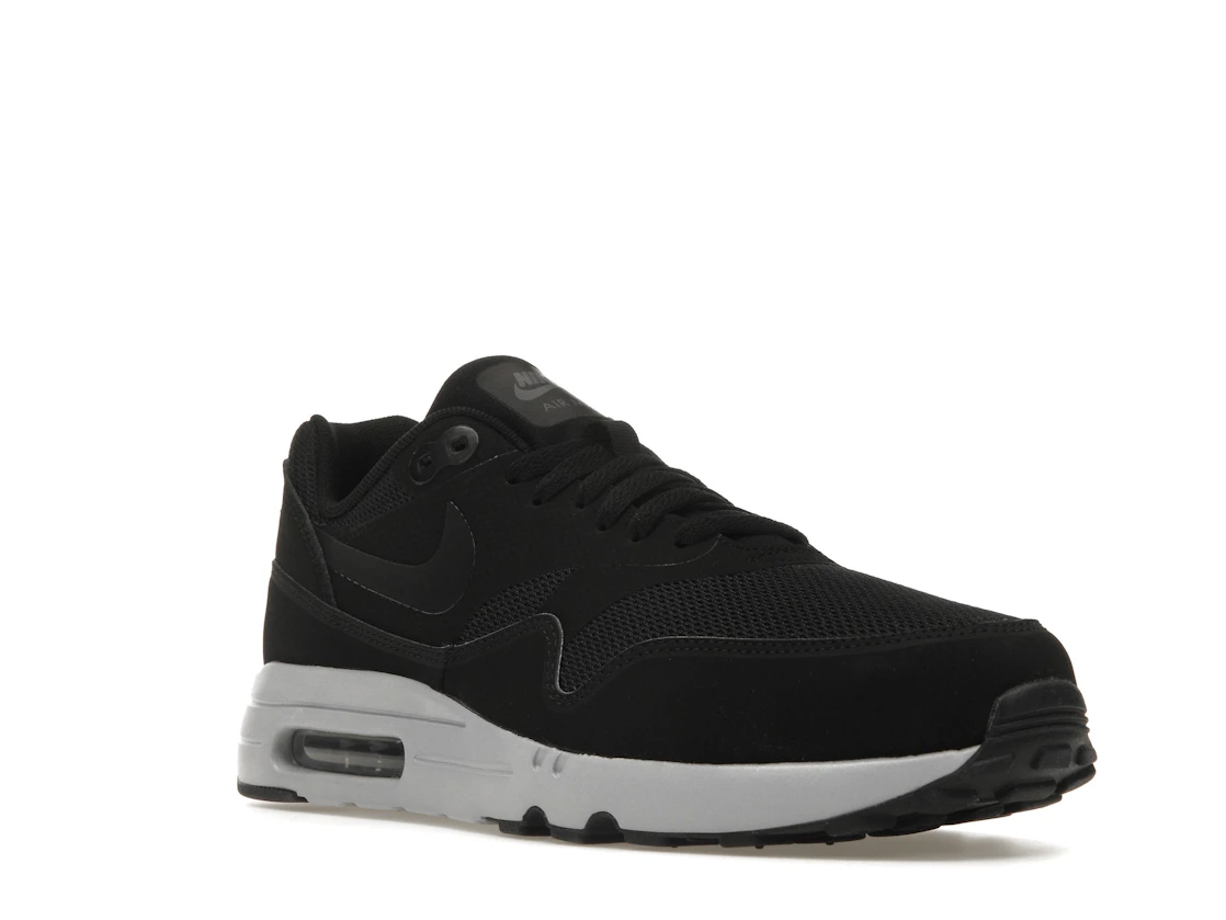 Vue 6 de Nike Air Max 1 Ultra 2.0 Essential Black/Black/Wolf Grey