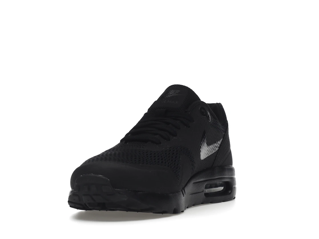 Vue 13 de Nike Air Max 1 Ultra Essential Triple Black