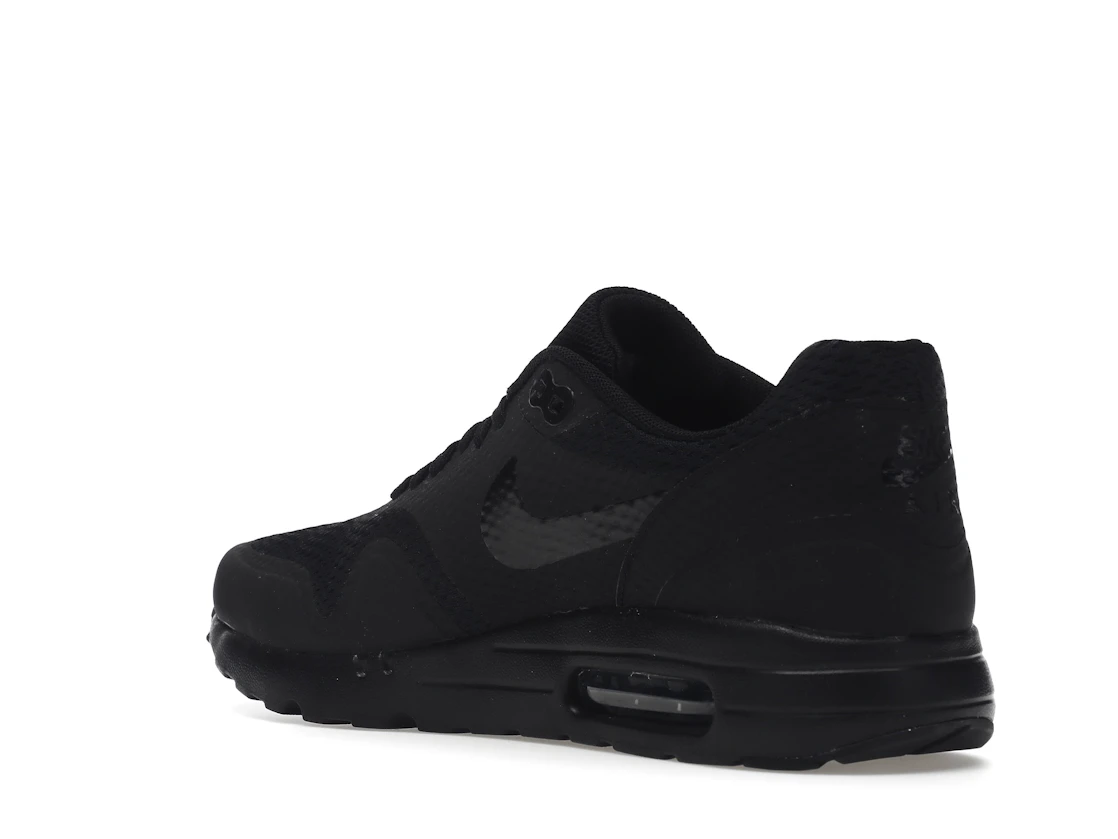 Vue 24 de Nike Air Max 1 Ultra Essential Triple Black