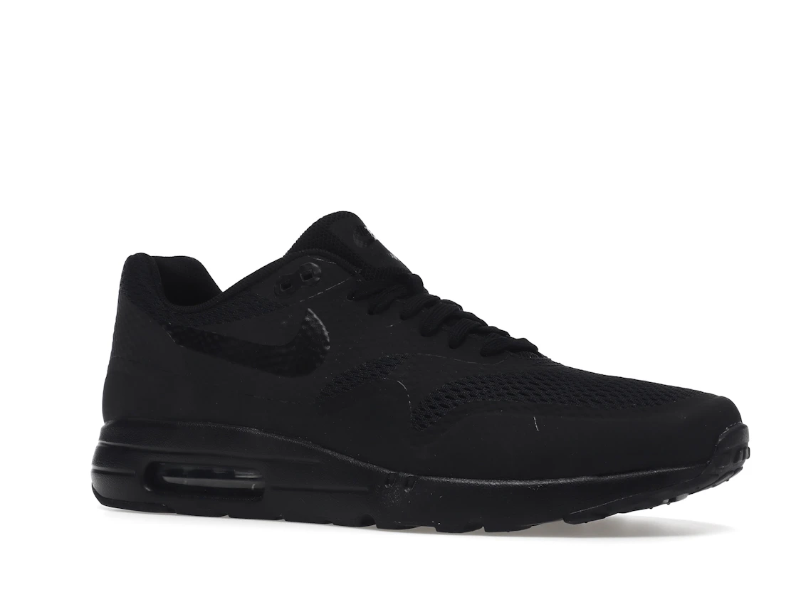 Vue 4 de Nike Air Max 1 Ultra Essential Triple Black