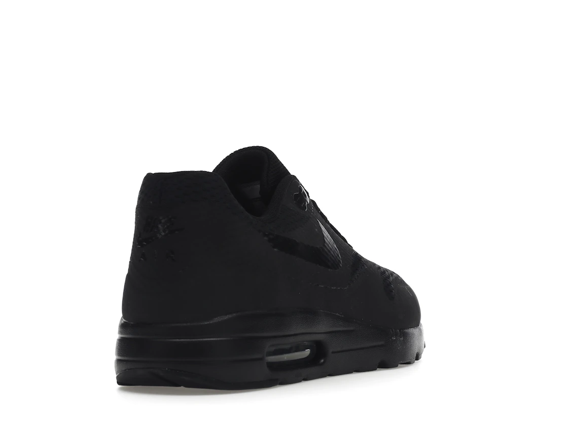 Vue 31 de Nike Air Max 1 Ultra Essential Triple Black