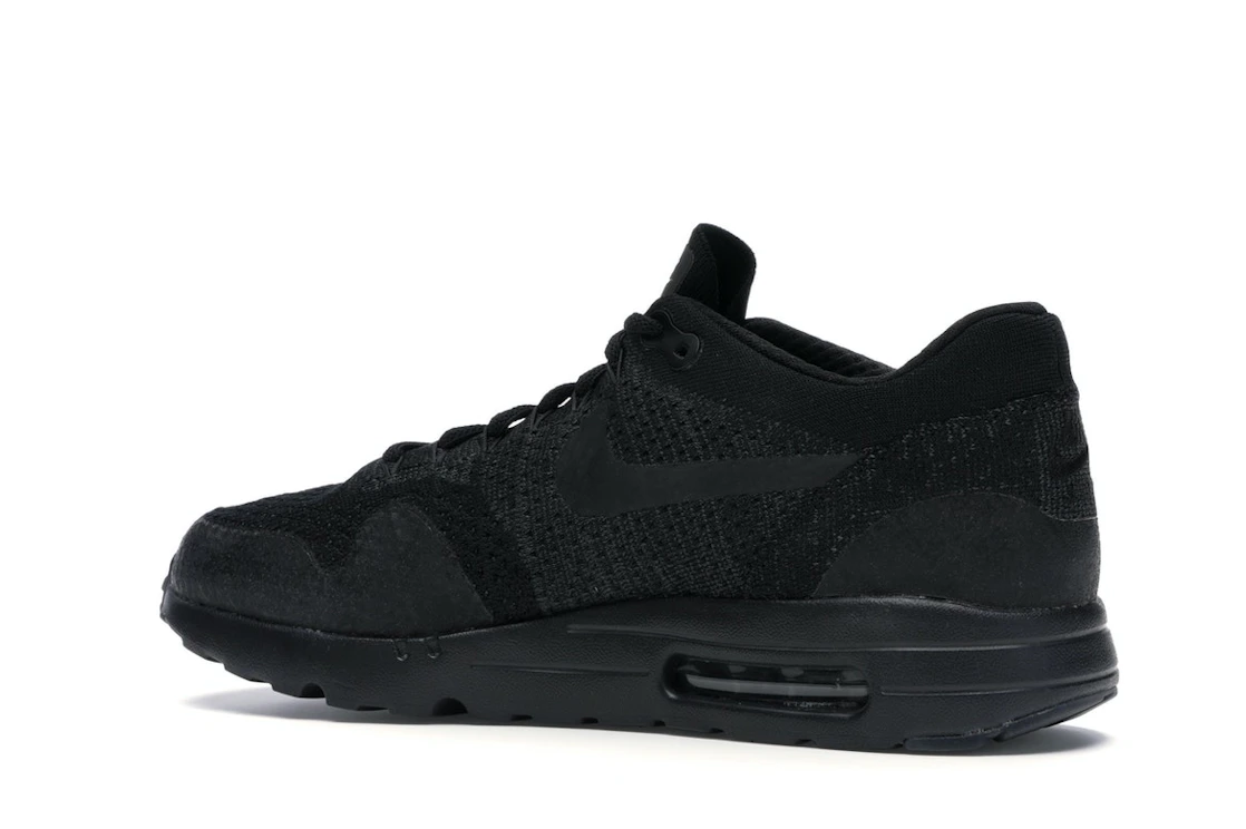 Vue 22 de Nike Air Max 1 Ultra Flyknit Black/Black
