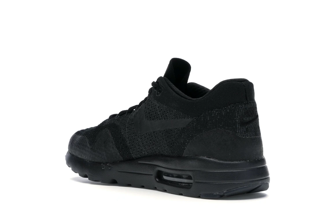 Vue 24 de Nike Air Max 1 Ultra Flyknit Black/Black