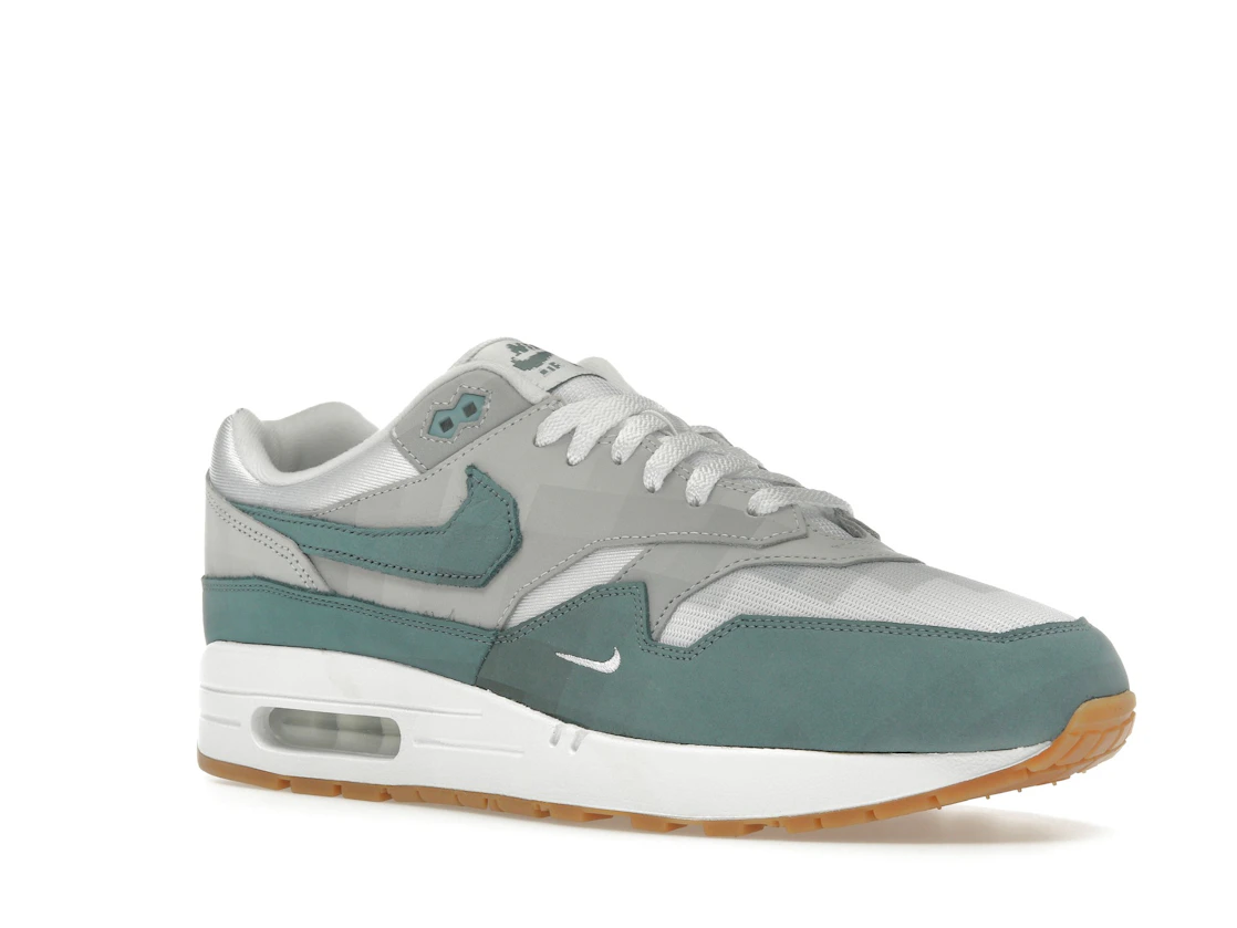 Vue 5 de Nike Air Max 1 .SWOOSH Low Poly Adventure
