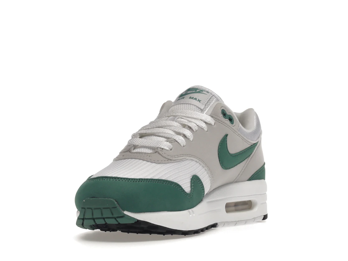 Vue 13 de Nike Air Max 1 Anniversary Green