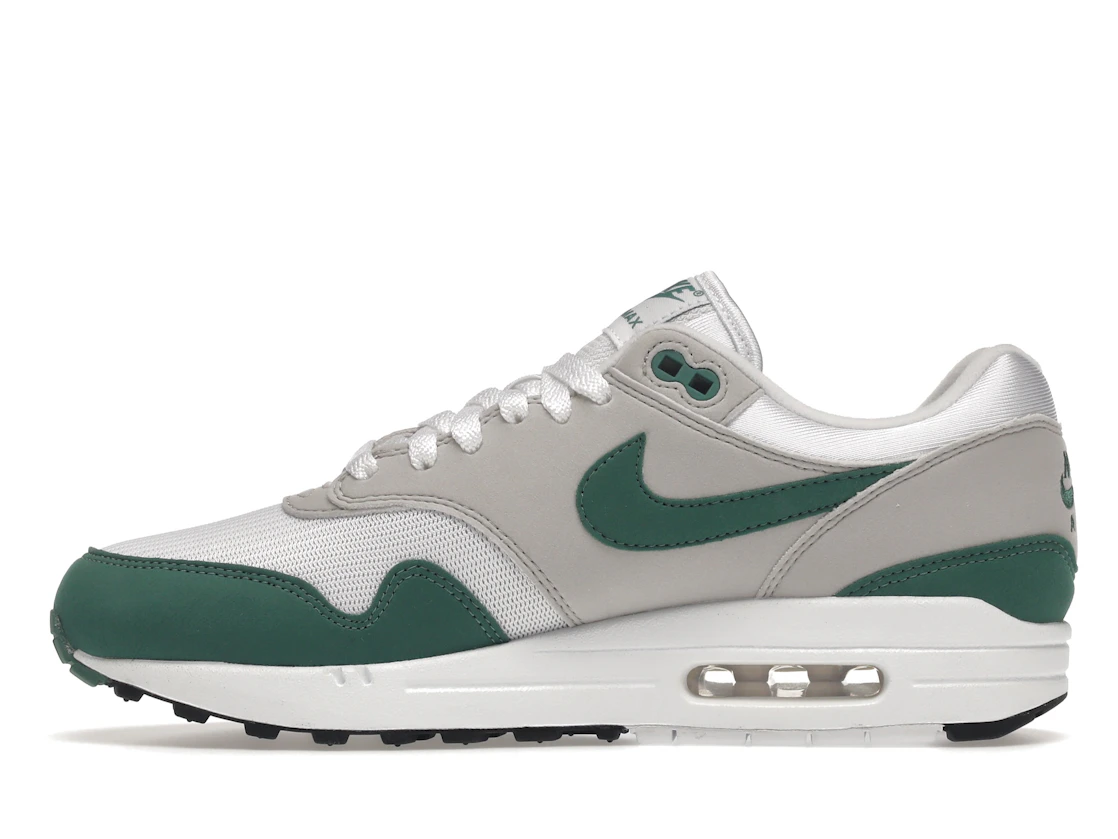 Vue 19 de Nike Air Max 1 Anniversary Green
