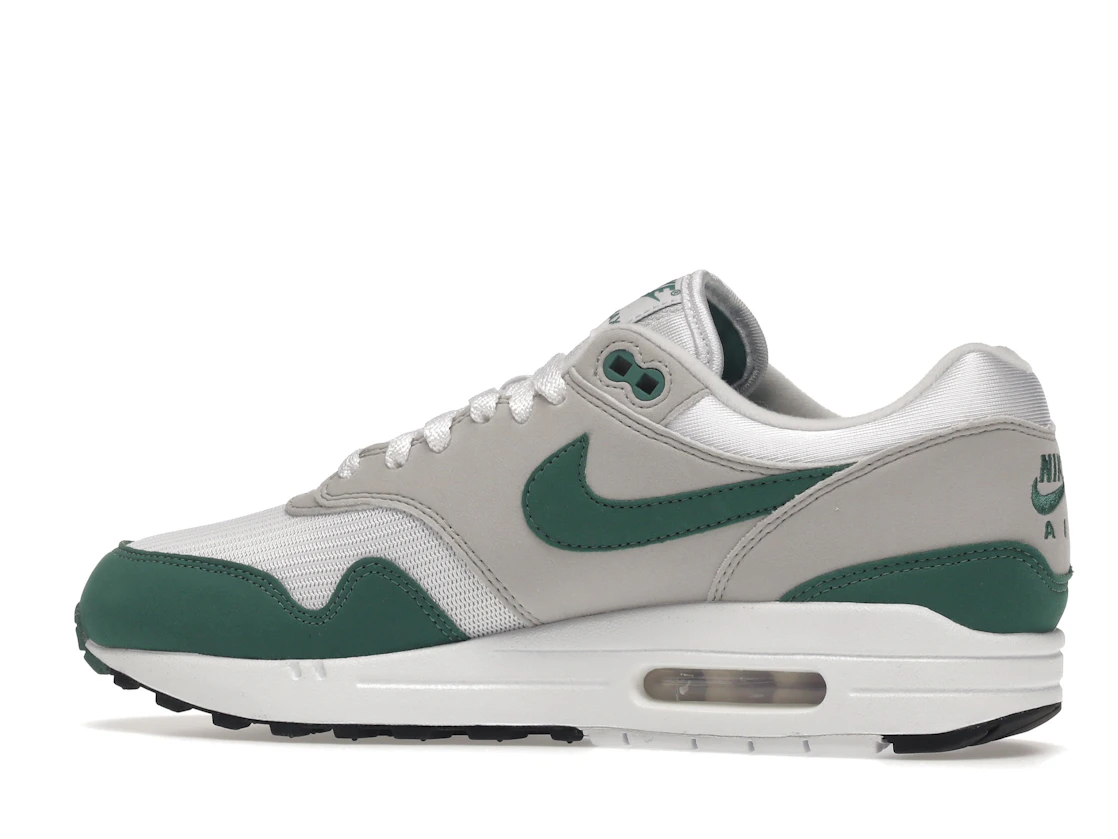 Vue 21 de Nike Air Max 1 Anniversary Green