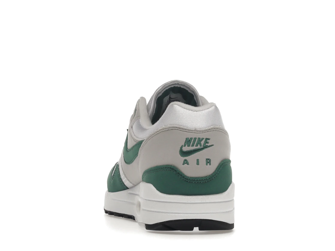 Vue 27 de Nike Air Max 1 Anniversary Green