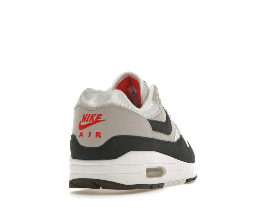 Vue 30 de Nike Air Max 1 Anniversary Obsidian
