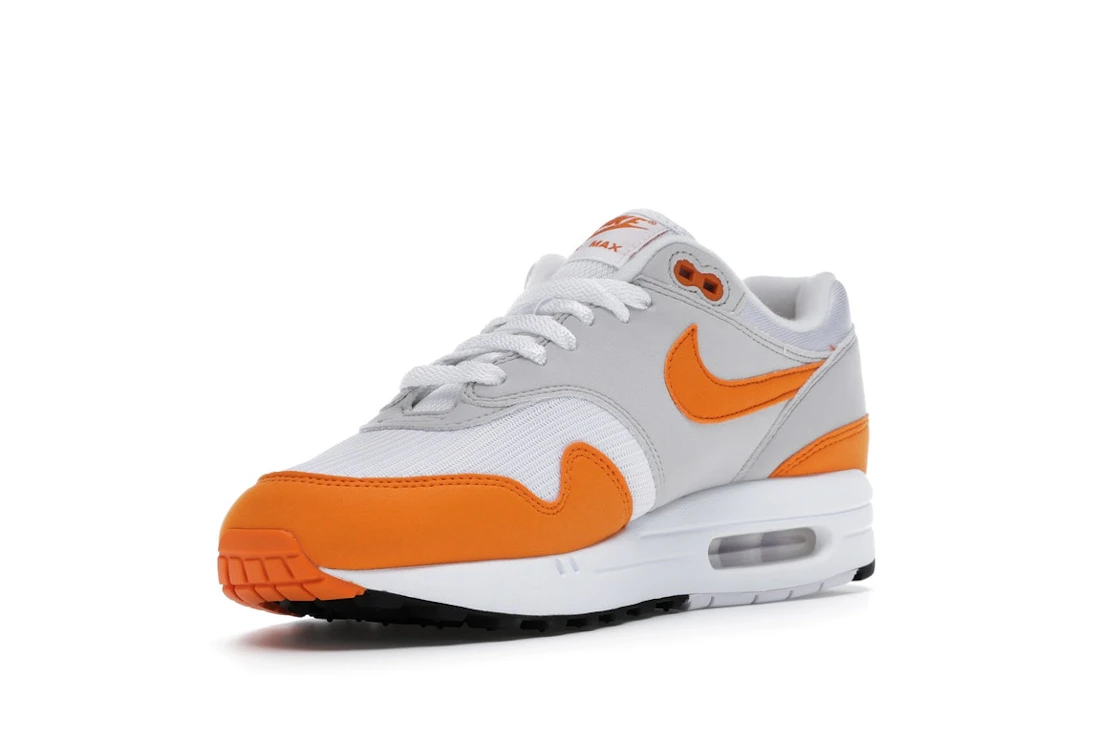 Vue 14 de Nike Air Max 1 Anniversary Orange