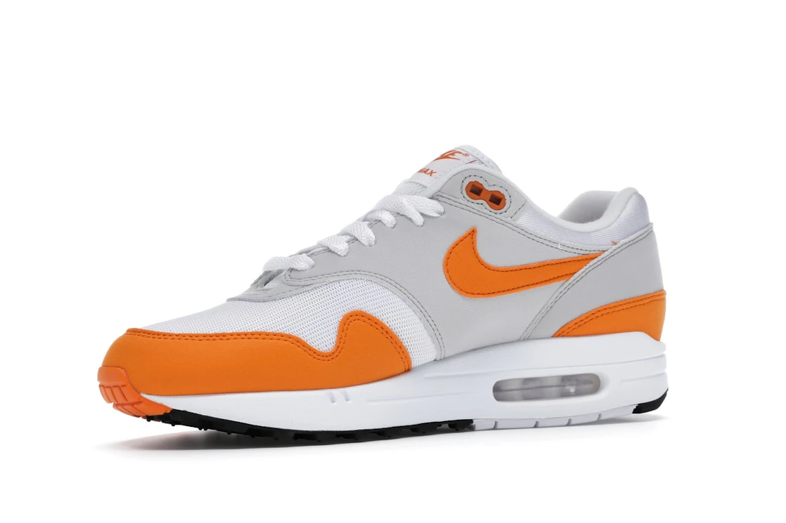 Vue 16 de Nike Air Max 1 Anniversary Orange