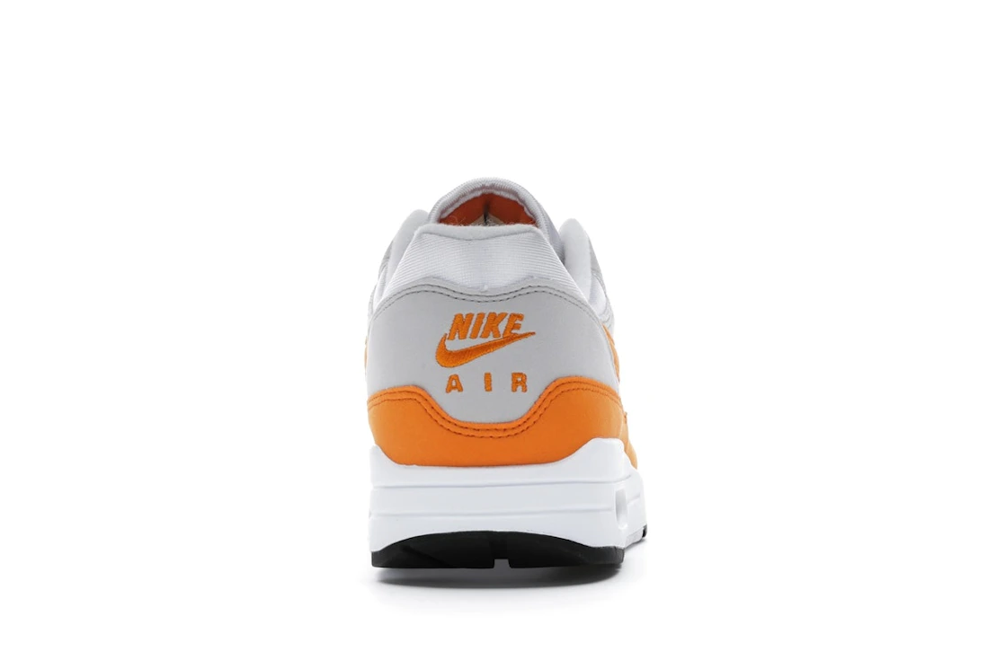 Vue 28 de Nike Air Max 1 Anniversary Orange