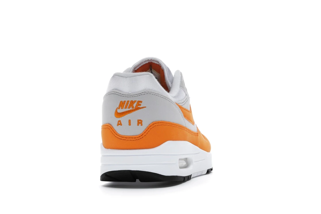 Vue 29 de Nike Air Max 1 Anniversary Orange