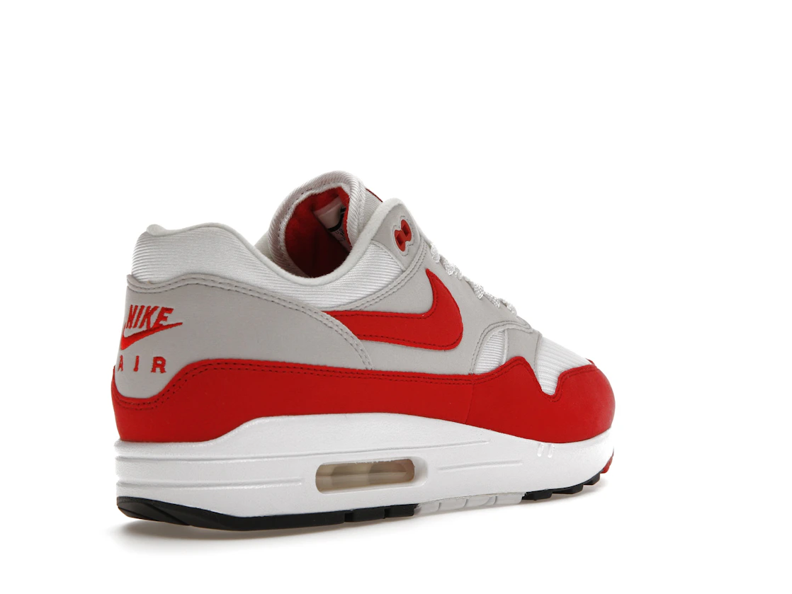 Vue 32 de Nike Air Max 1 Anniversary Red (2017)
