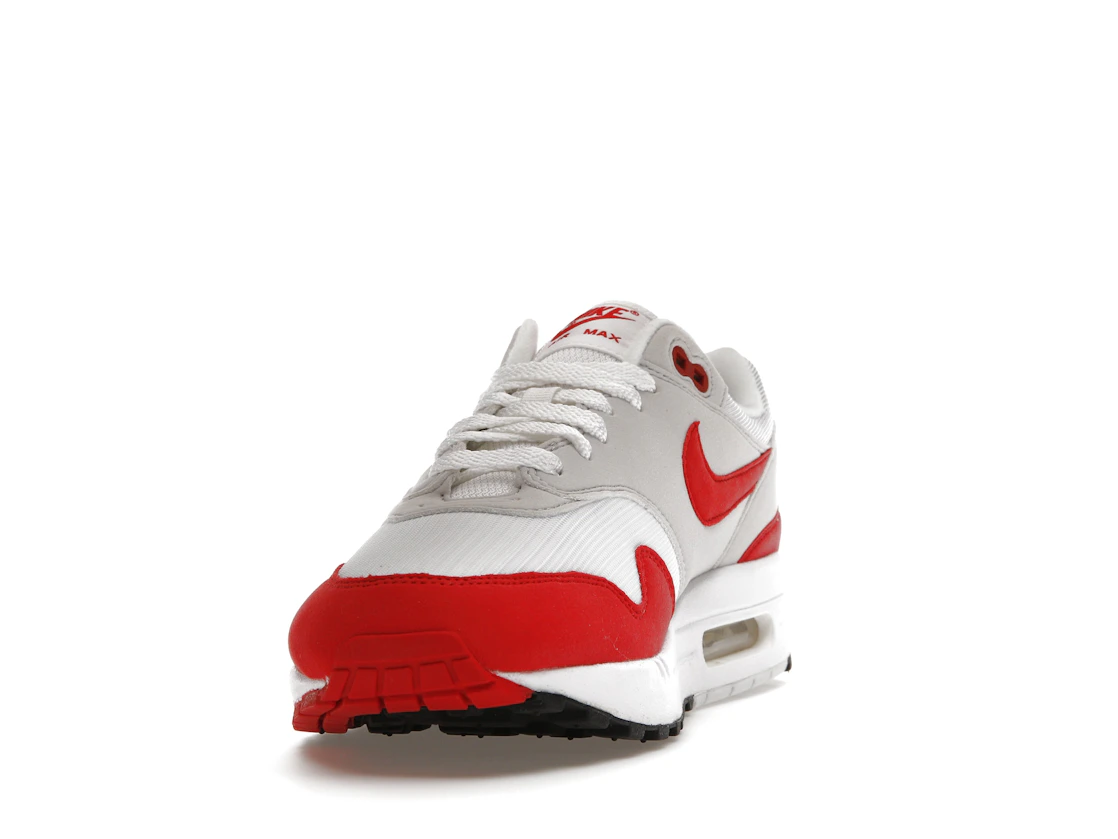 Vue 12 de Nike Air Max 1 Anniversary Red (2017/2018 Restock Pair)