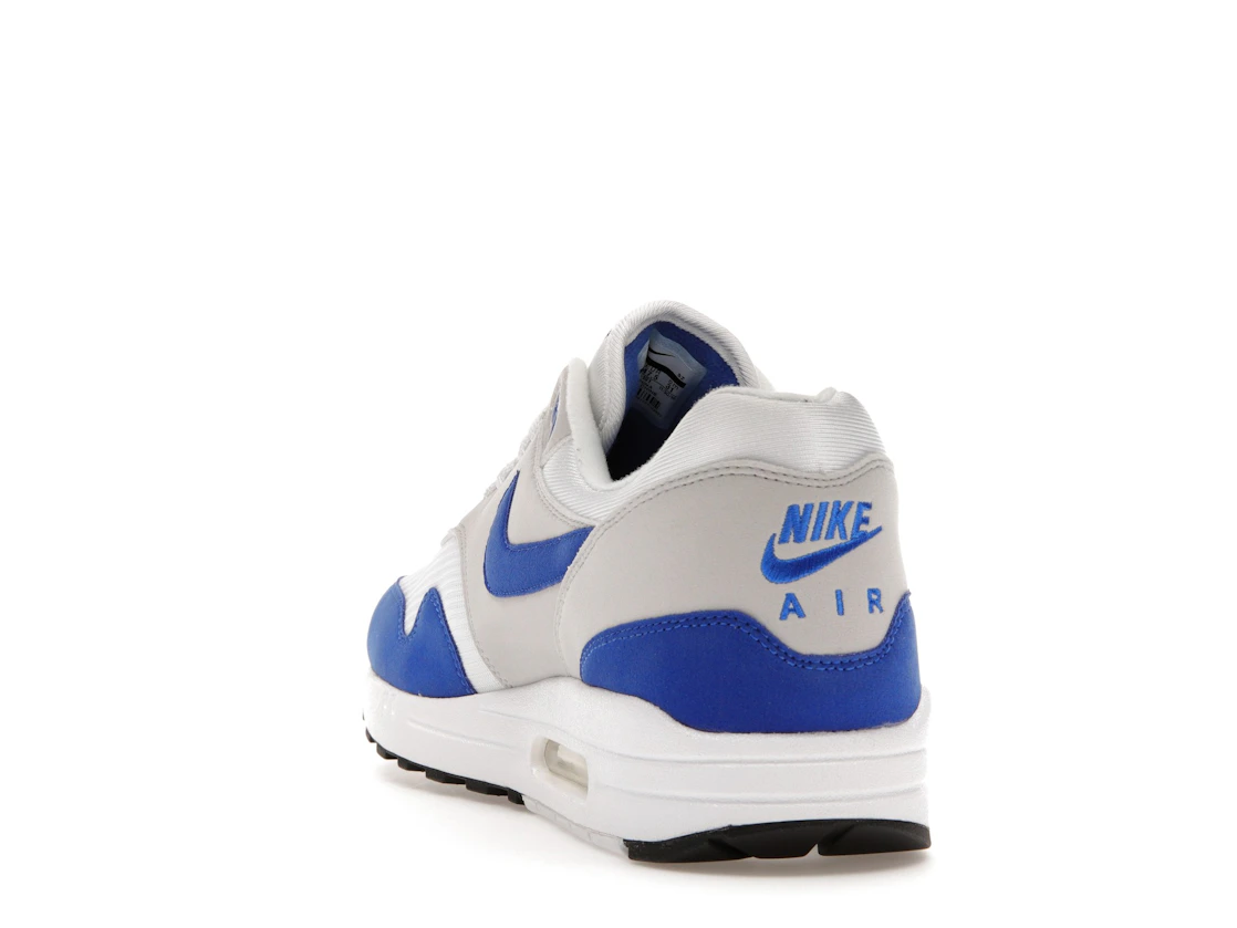 Vue 26 de Nike Air Max 1 Anniversary Royal (2017)