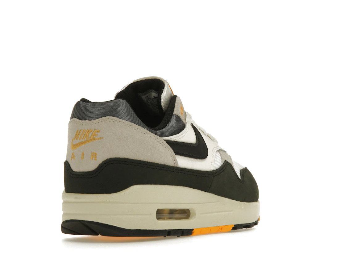 Vue 31 de Nike Air Max 1 Athletic Department Light Bone University Gold