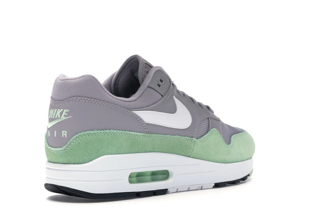 Vue 32 de Nike Air Max 1 Atmosphere Grey Fresh Mint