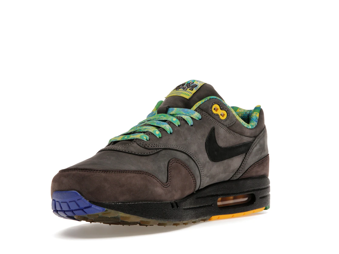 Vue 14 de Nike Air Max 1 BHM (2012)