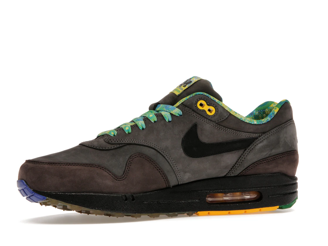 Vue 17 de Nike Air Max 1 BHM (2012)