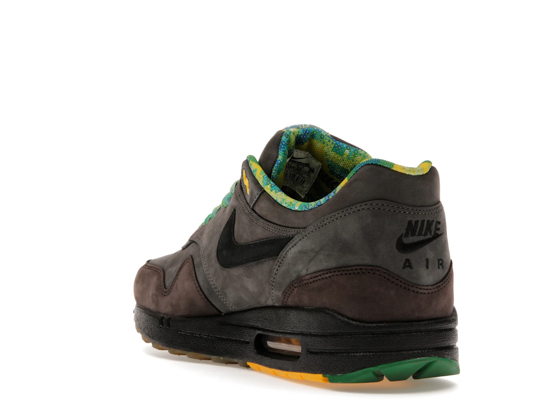 Vue 25 de Nike Air Max 1 BHM (2012)