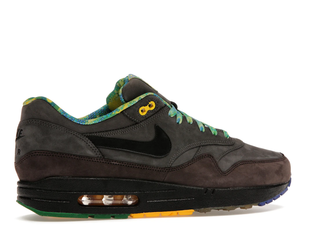 Vue 35 de Nike Air Max 1 BHM (2012)