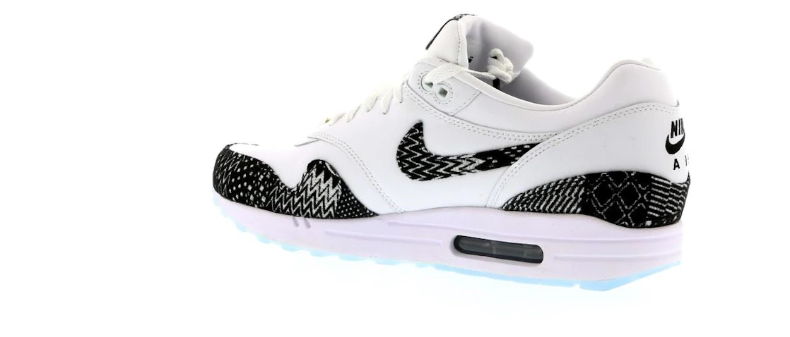 Vue 16 de Nike Air Max 1 BHM (2012)