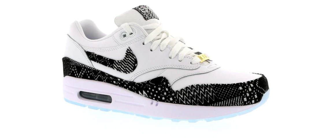 Vue 3 de Nike Air Max 1 BHM (2012)