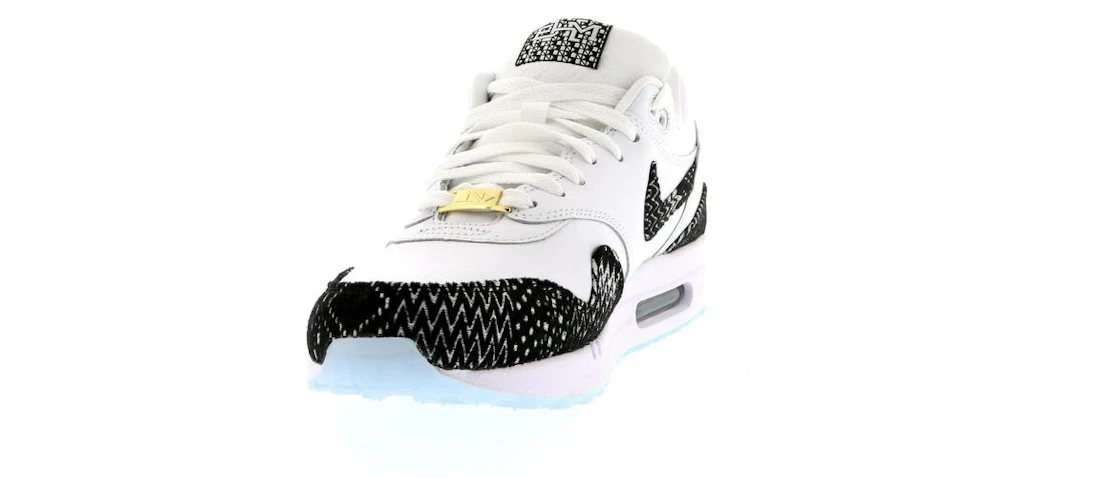 Vue 9 de Nike Air Max 1 BHM (2012)