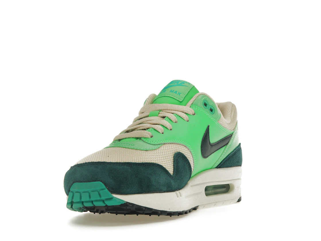 Vue 13 de Nike Air Max 1 Birch Atomic Teal