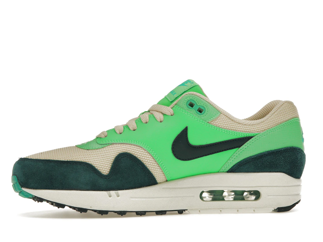 Vue 18 de Nike Air Max 1 Birch Atomic Teal