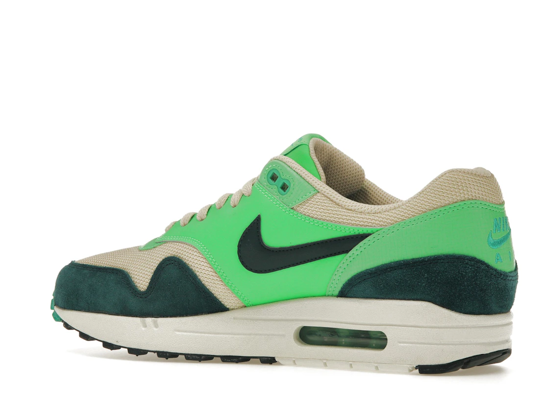 Vue 22 de Nike Air Max 1 Birch Atomic Teal