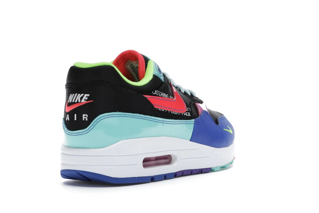 Vue 31 de Nike Air Max 1 Black Hyper Grape