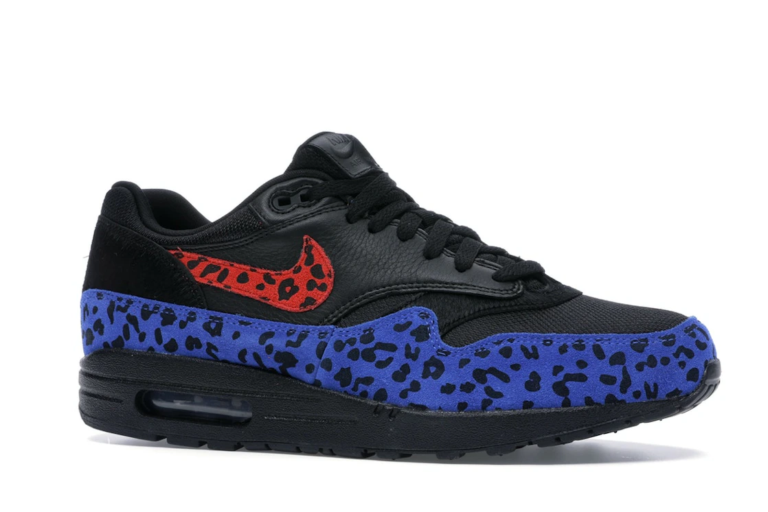 Vue 3 de Nike Air Max 1 Black Leopard 
